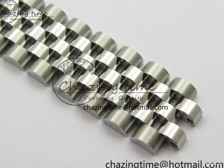 1221 WeatherProof Oyster Perpetual 41mm 124300 BP Maker Best Edition Silver Dial on SS Jubilee Bracelet A 2639